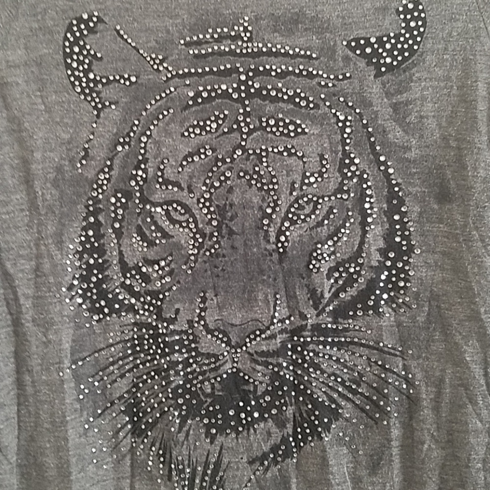 Tiger shirt
